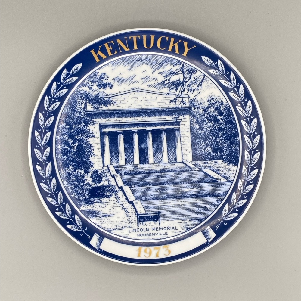 Vintage Chateau, Inc Kentucky 1973 plate Lincoln Memorial, Hodgenville